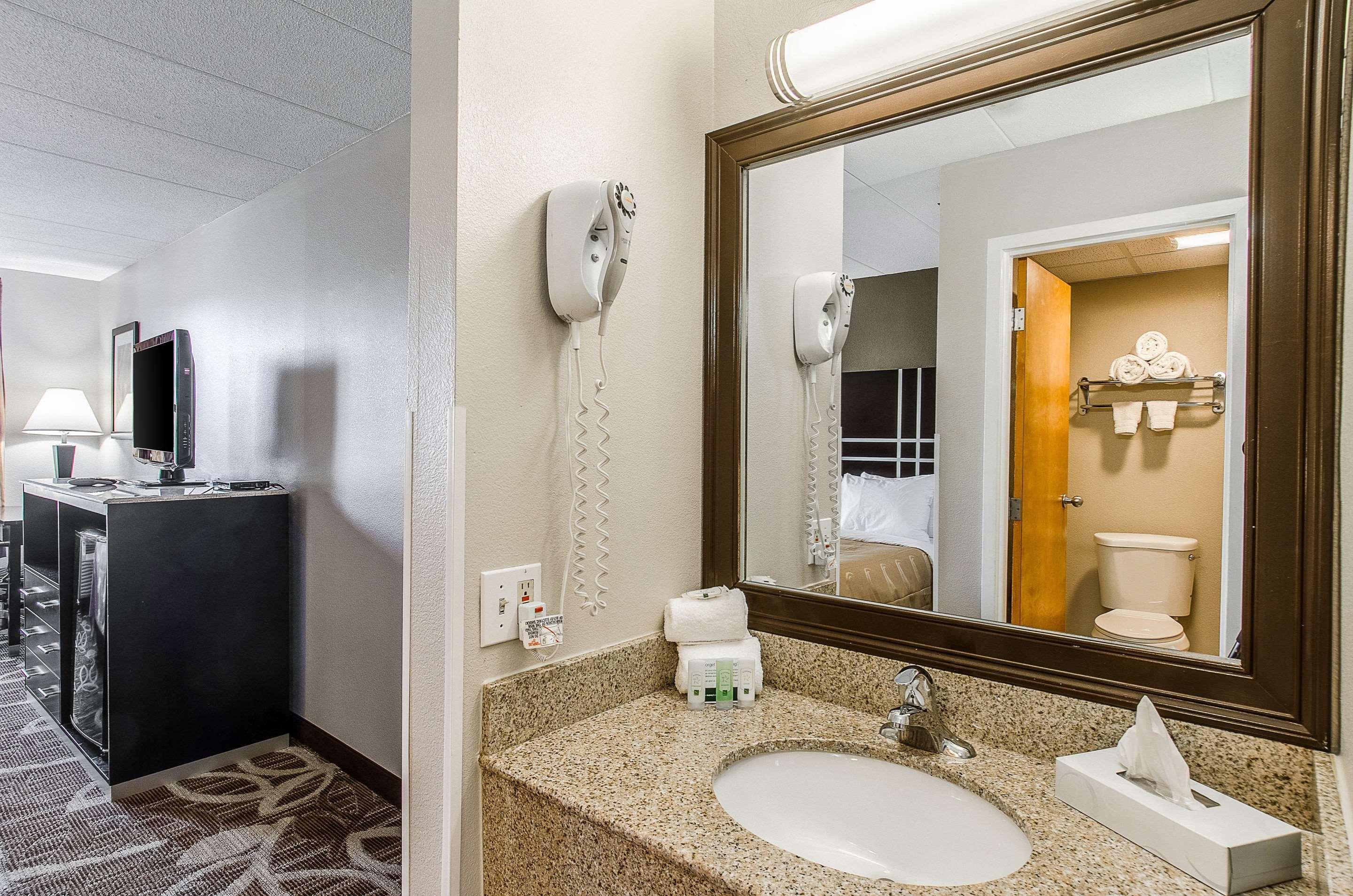 La Casa Inn & Suites-Middleboro Exteriér fotografie